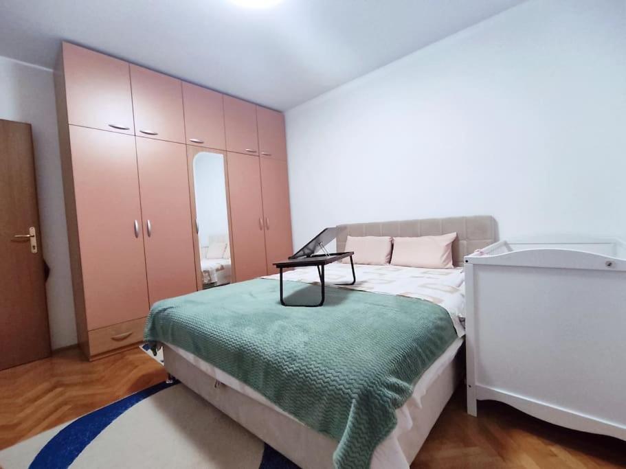 "Idea" Room With Free Parking Split Buitenkant foto