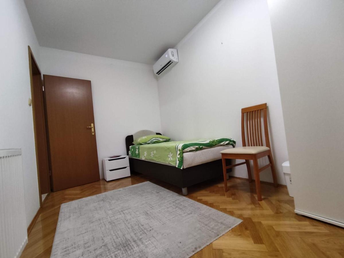 "Idea" Room With Free Parking Split Buitenkant foto